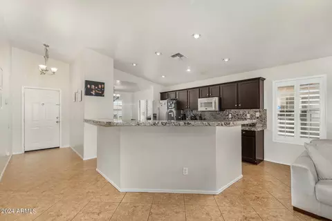2413 W Carson Rd, Phoenix, AZ 85041 photo 13