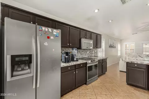 2413 W Carson Rd, Phoenix, AZ 85041 photo 17