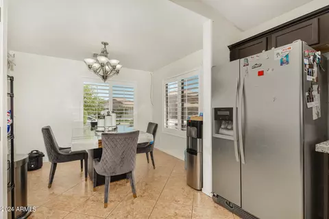 2413 W Carson Rd, Phoenix, AZ 85041 photo 11