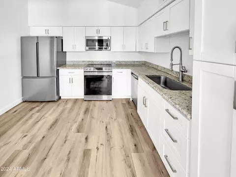 601 N May -- #9, Mesa, AZ 85201 photo 2