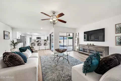 1818 E Harvard Dr, Tempe, AZ 85283 photo 2