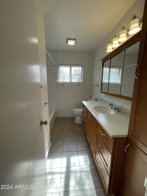 214 E Colter St, Phoenix, AZ 85012 photo 11