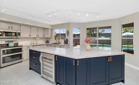 1731 E Windsong Dr, Phoenix, AZ 85048 photo 7
