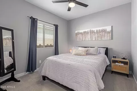 2762 E Fossil Ridge Rd, Phoenix, AZ 85050 photo 11