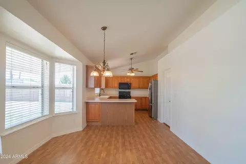 719 N N Frst, Mesa, AZ 85203 photo 10