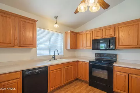 719 N N Frst, Mesa, AZ 85203 photo 15