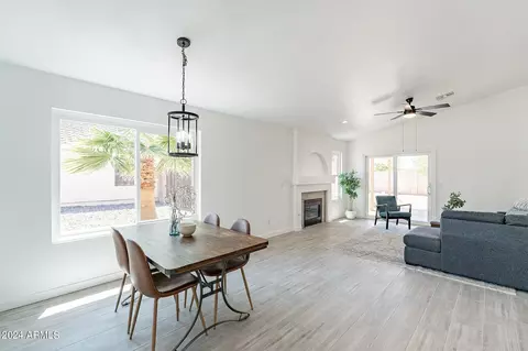 8649 E Crescent Ave, Mesa, AZ 85208 photo 10