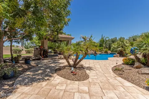 Exterior - 1775 S 131st St, Gilbert, AZ 85233 photo 9 of 32