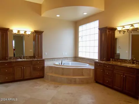 Bath - 1775 S 131st St, Gilbert, AZ 85233 photo 11 of 11