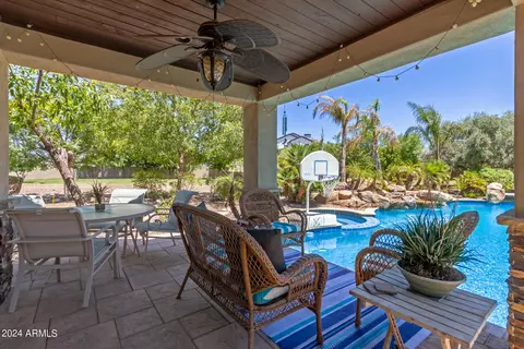Exterior - 1775 S 131st St, Gilbert, AZ 85233 photo 5 of 32