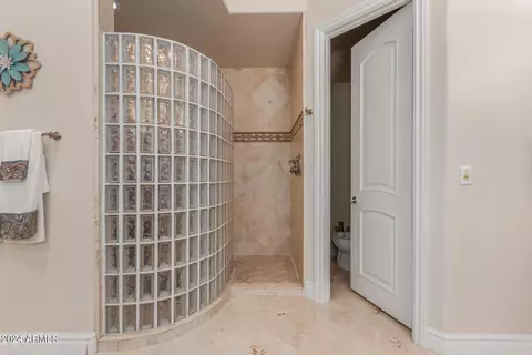 Bath - 1775 S 131st St, Gilbert, AZ 85233 photo 2 of 11