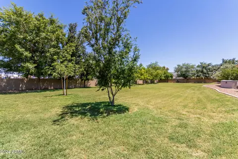 Exterior - 1775 S 131st St, Gilbert, AZ 85233 photo 19 of 32
