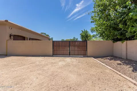 Exterior - 1775 S 131st St, Gilbert, AZ 85233 photo 18 of 32