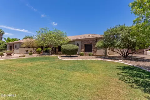 Exterior - 1775 S 131st St, Gilbert, AZ 85233 photo 26 of 32