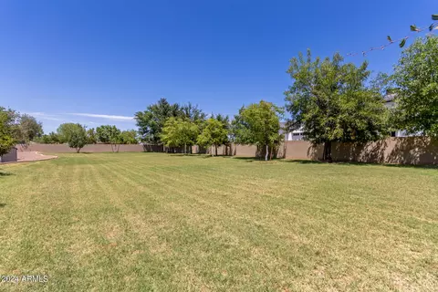 Exterior - 1775 S 131st St, Gilbert, AZ 85233 photo 21 of 32