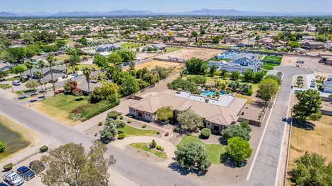 View/Area - 1775 S 131st St, Gilbert, AZ 85233 photo 11 of 15