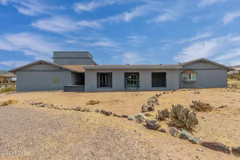 10433 S 27th Ave, Laveen, AZ 85339