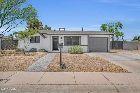 3201 E Nisbet Rd, Phoenix, AZ 85032