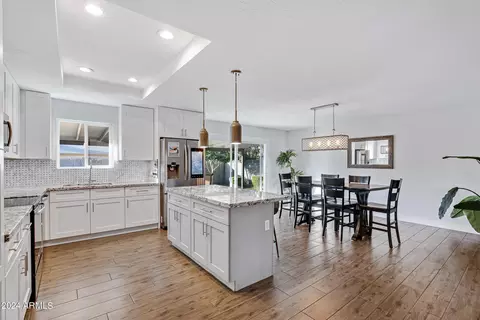 2330 E Hermosa Dr, Tempe, AZ 85282 photo 5