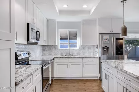 2330 E Hermosa Dr, Tempe, AZ 85282 photo 10
