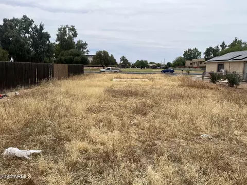 318 W Roosevelt Ave #15, Coolidge, AZ 85128
