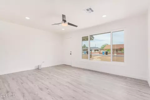 4222 N 34th Ave, Phoenix, AZ 85017 photo 4
