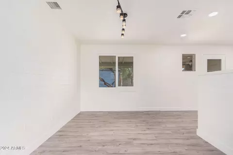 4222 N 34th Ave, Phoenix, AZ 85017 photo 6
