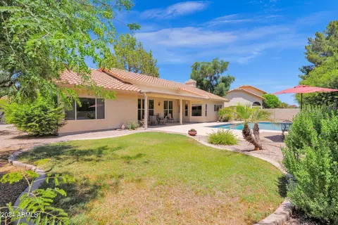 257 E Sarah Ln, Tempe, AZ 85284 photo 3