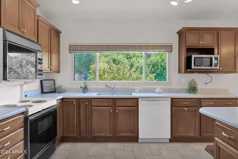 257 E Sarah Ln, Tempe, AZ 85284 photo 19