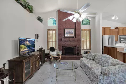 257 E Sarah Ln, Tempe, AZ 85284 photo 14