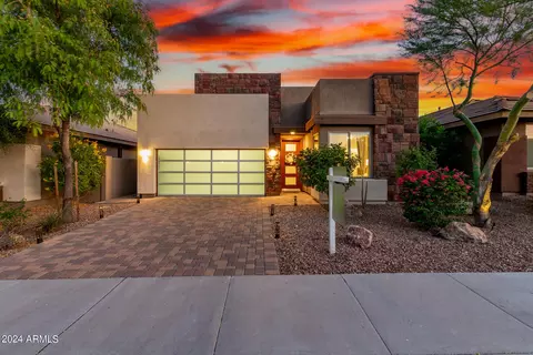 12821 W Caraveo Pl, Peoria, AZ 85383
