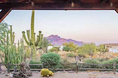 4951 N Apache Dr, Apache Junction, AZ 85120 photo 5