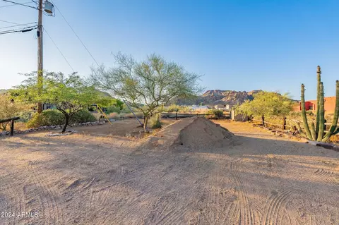 4951 N Apache Dr, Apache Junction, AZ 85120 photo 10