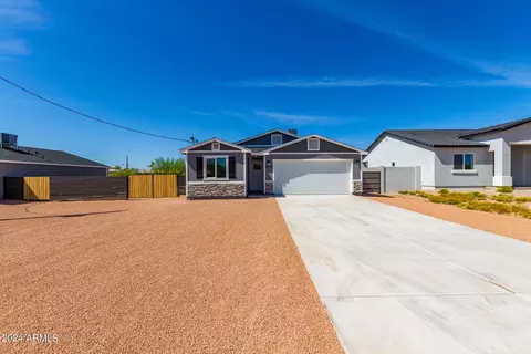 9626 E Boise St, Mesa, AZ 85207