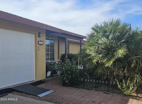 241 E Martin Dr, Sierra Vista, AZ 85635
