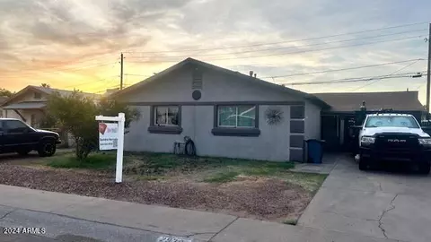 2938 N 53 Pkwy, Phoenix, AZ 85031