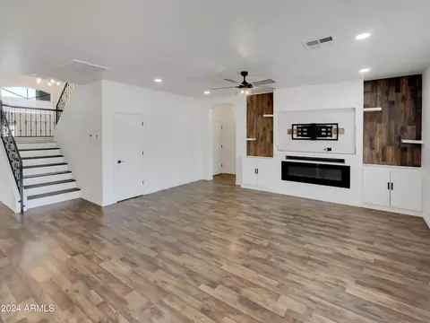 2534 W Carson Rd, Phoenix, AZ 85041 photo 14