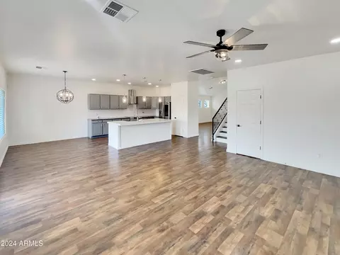 2534 W Carson Rd, Phoenix, AZ 85041 photo 17
