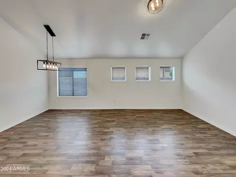 2534 W Carson Rd, Phoenix, AZ 85041 photo 7
