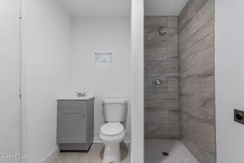 3041 N 37th Dr, Phoenix, AZ 85019 photo 32