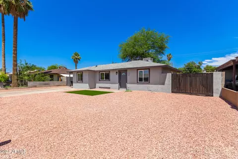3041 N 37th Dr, Phoenix, AZ 85019 photo 5
