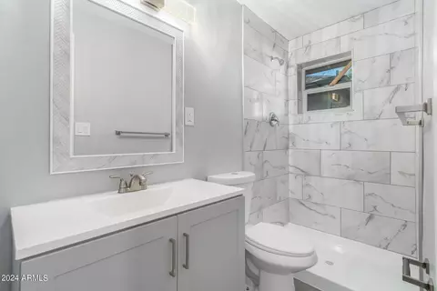 3041 N 37th Dr, Phoenix, AZ 85019 photo 23