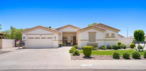 10863 W Monte Vista Rd, Avondale, AZ 85392