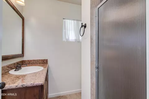 1002 W Solano Dr, Phoenix, AZ 85013 photo 16