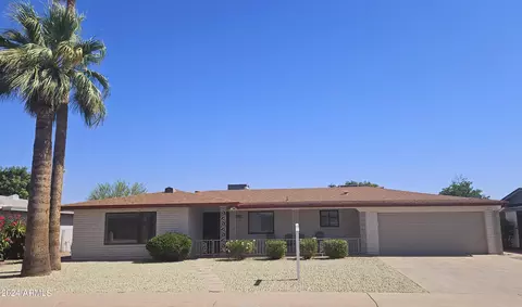 6529 Ellis St, Mesa, AZ 85205