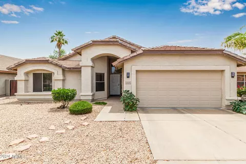 2323 E Willow Wick Rd, Gilbert, AZ 85296 photo 2