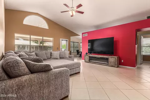 2323 E Willow Wick Rd, Gilbert, AZ 85296 photo 19