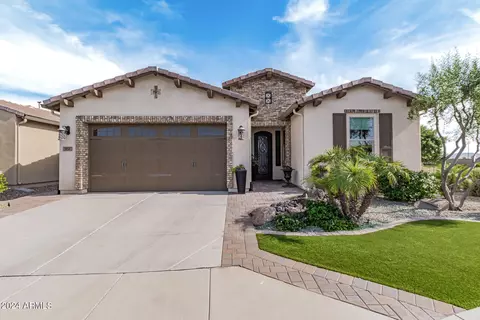 97 E Catalina Ln, Queen Creek, AZ 85140