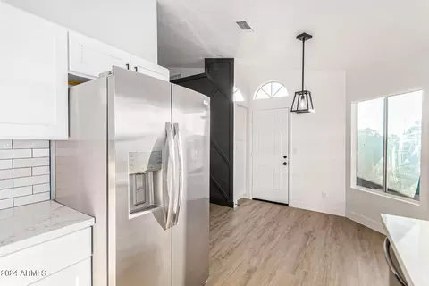 1650 E Darrel Rd, Phoenix, AZ 85042 photo 9