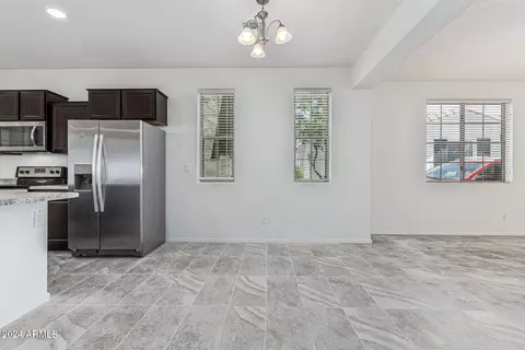 1631 S Desert View Pl, Apache Junction, AZ 85120 photo 4